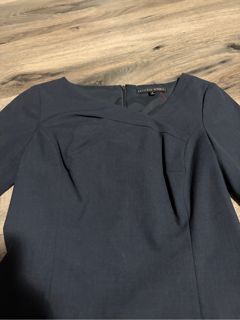 ANTONIO MELANI Navy Short-Sleeve Midi Sheath Dress, Like New , size 4 - Picture 3 of 9